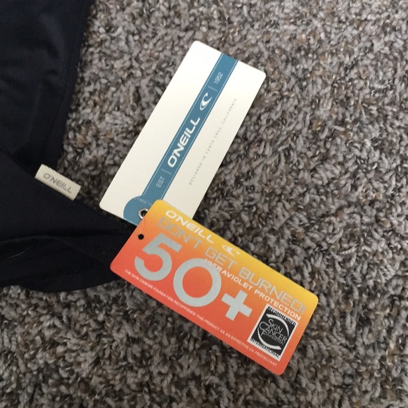 O’Neill shirt - Picture 3 of 3